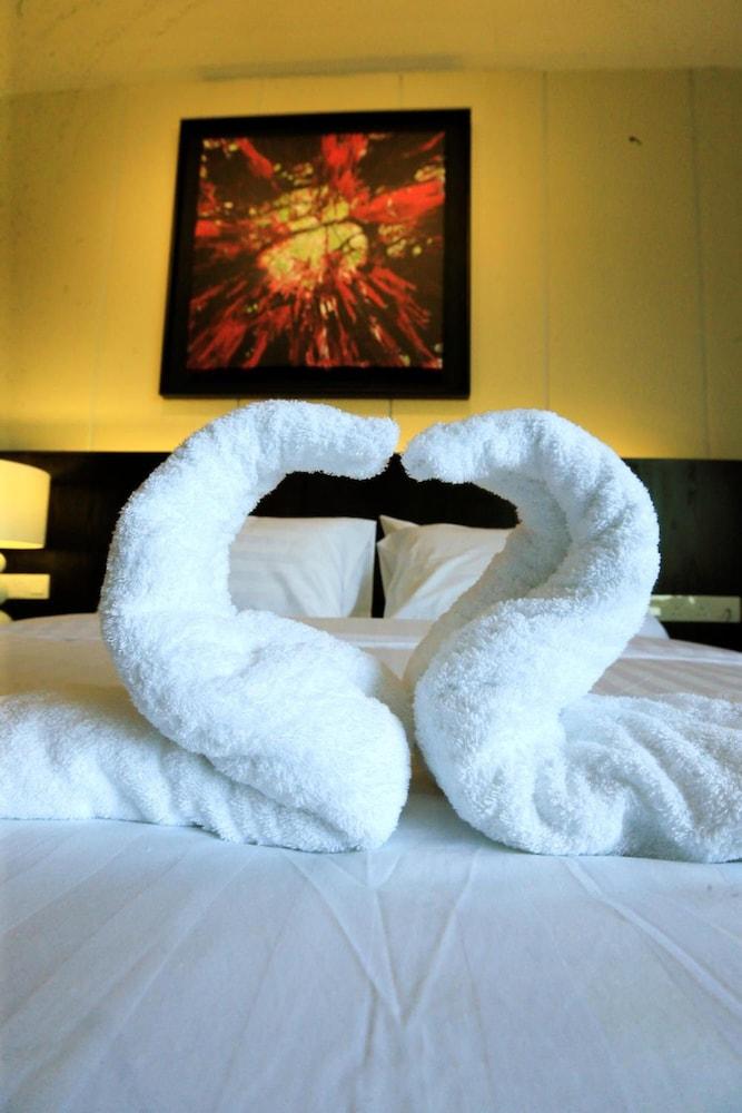 VI Boutique Hotel Kuala Selangor Dış mekan fotoğraf